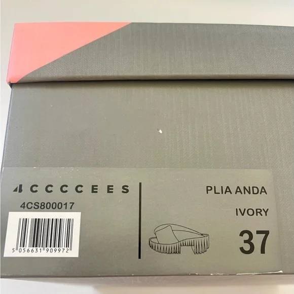 Free People 4CCCCEES Plia Anda Ivory Leather Sandals Slides Size EU 37 US 6.5 - Picture 10 of 11